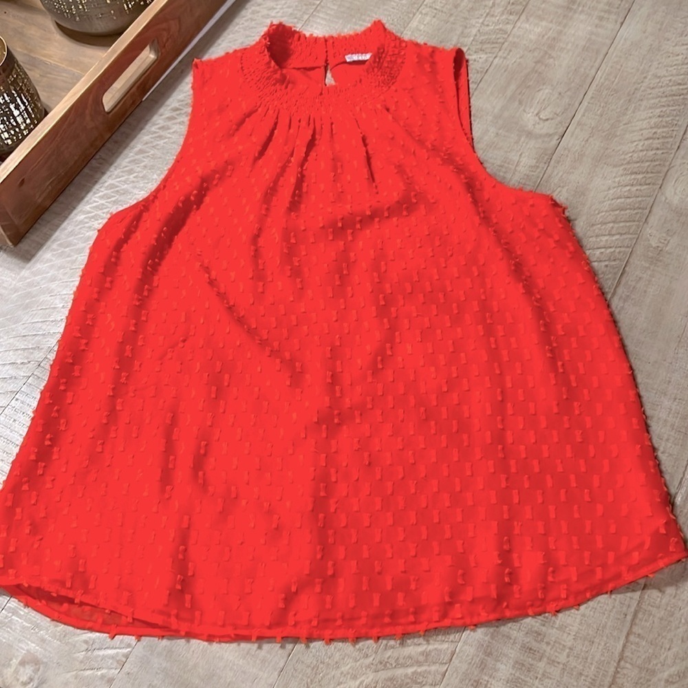 Like new Daniel Rainn sleeveless dressy top